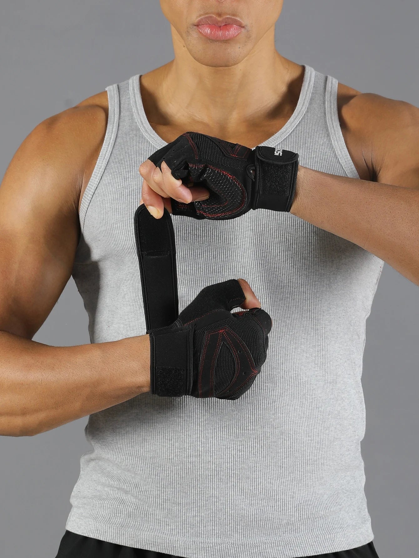 Non-Slip Weightlifting Training Gloves