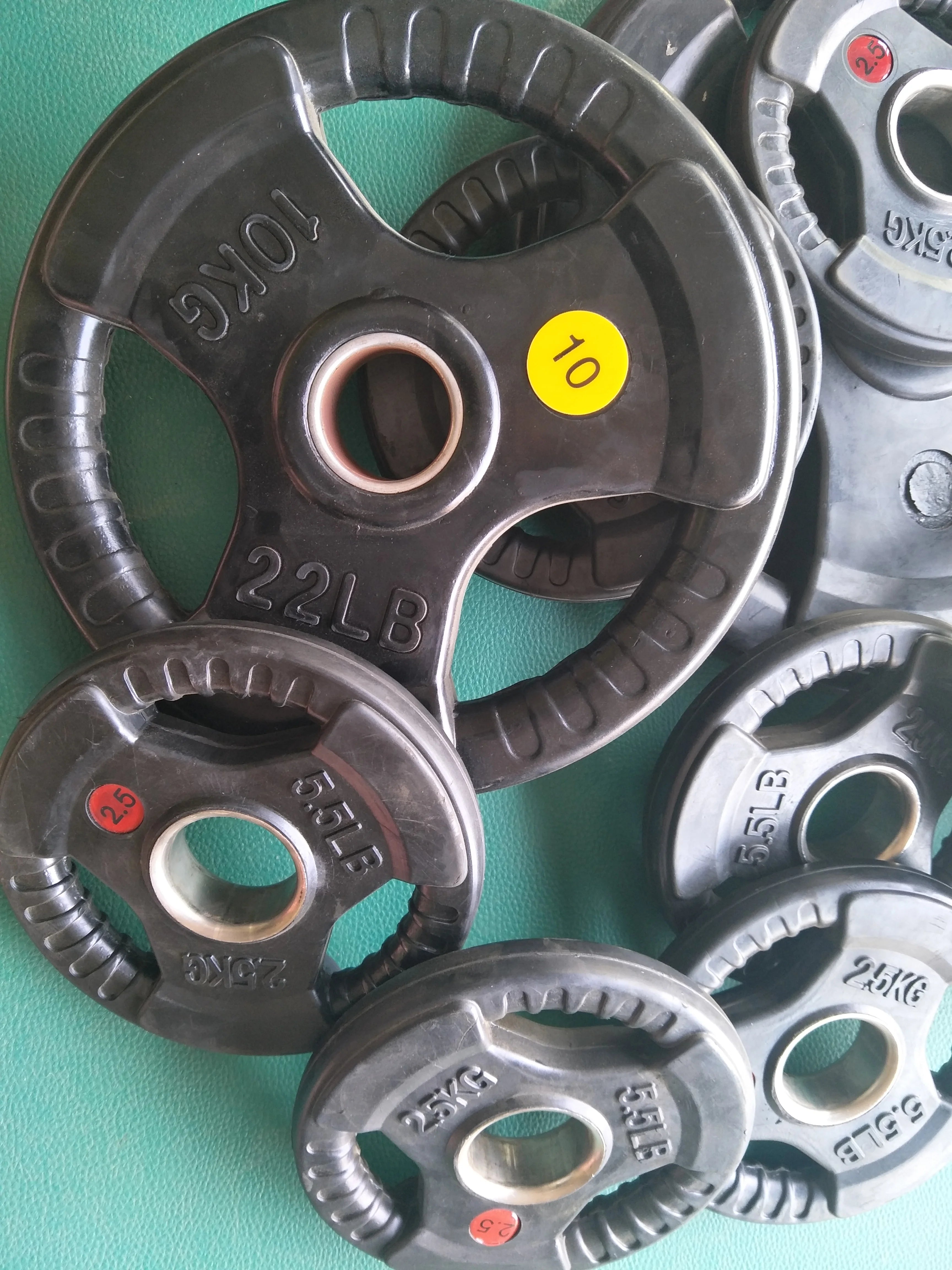 Rubber Coated Bumper Plate Set